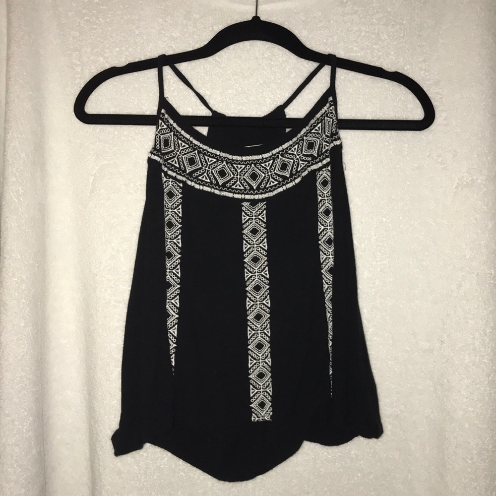 MOSSIMO black tank top with white detailing.